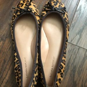 Banana Republic Cheetah print flats